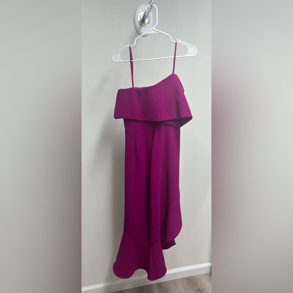 Magenta spaghetti strap formal dress/Size 4/Material:100% polyester
